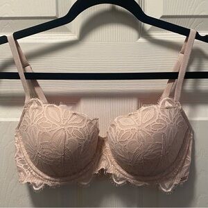 Victoria’s Secret PINK Lace Underwire Bra in Blush Pink 36C